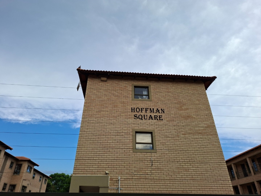 1 Bedroom Property for Sale in Potchefstroom North North West